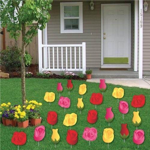 A Yard Full of Roses Yard Card Decoration, 24 pcs
