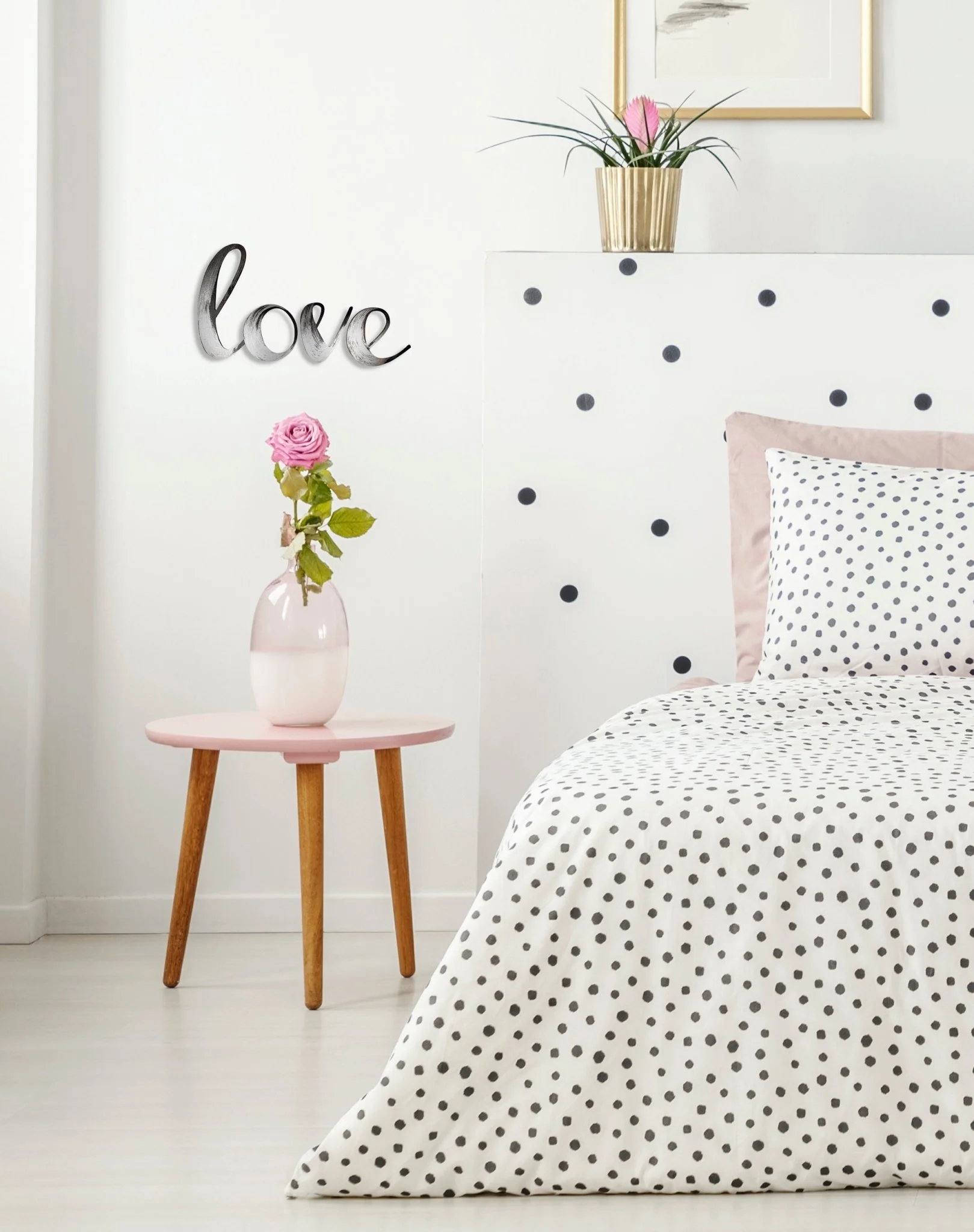Love Wall Decor - Image 3