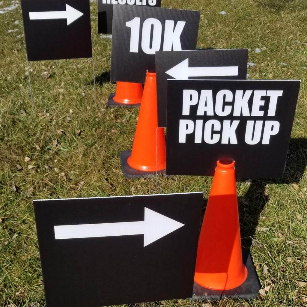 Road Race Directional Signs & Cones Set - Image 2