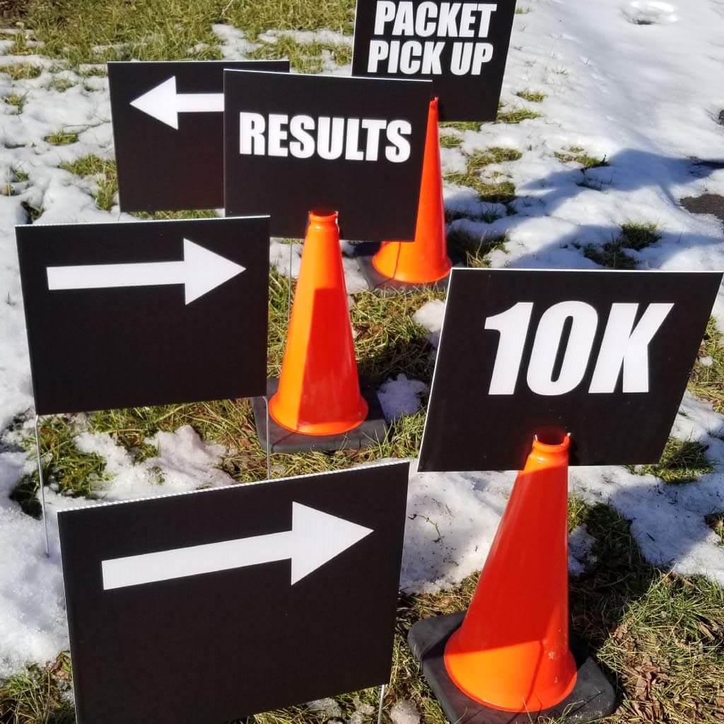 Road Race Directional Signs & Cones Set - Image 3