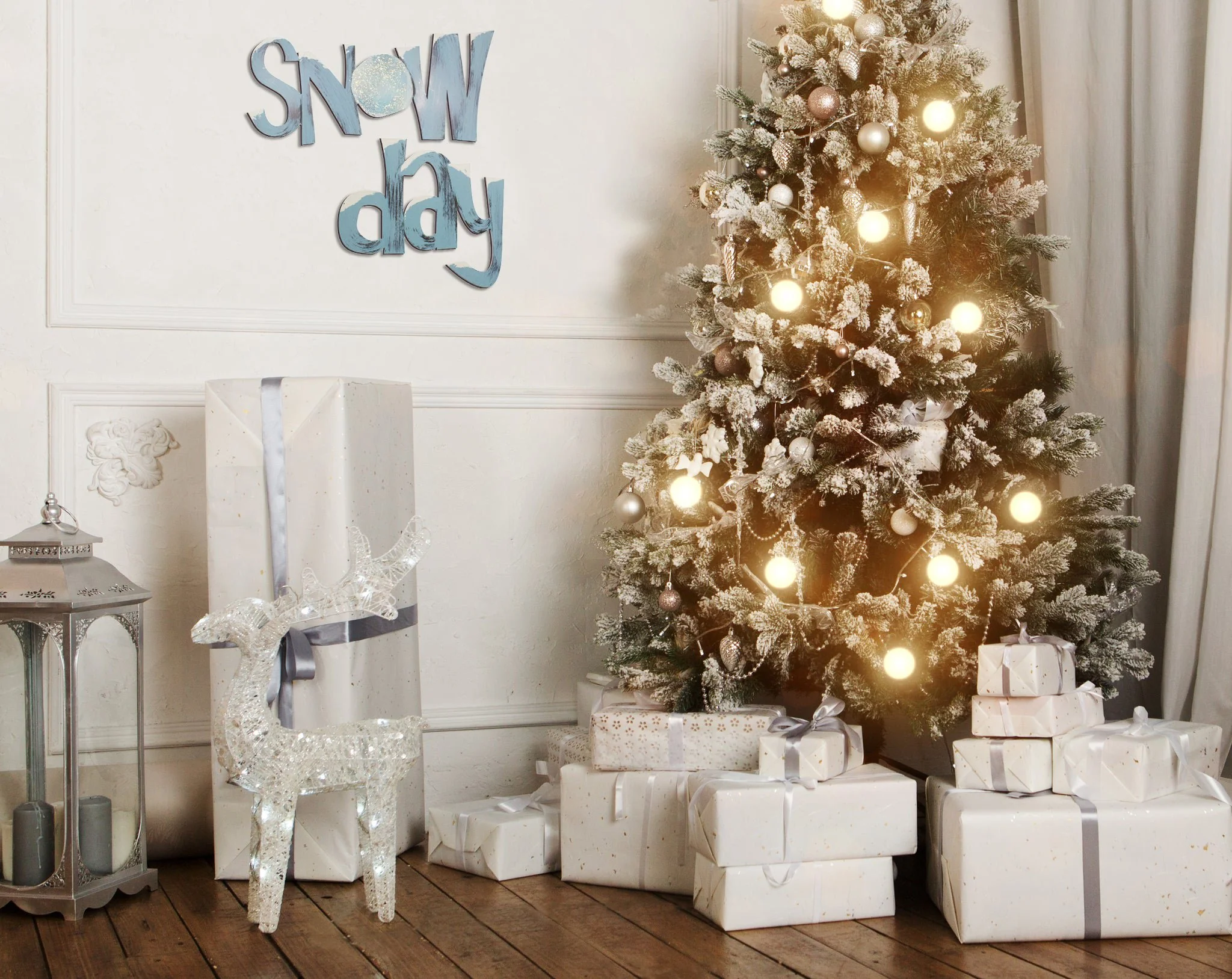 Snow Day Wall Decor