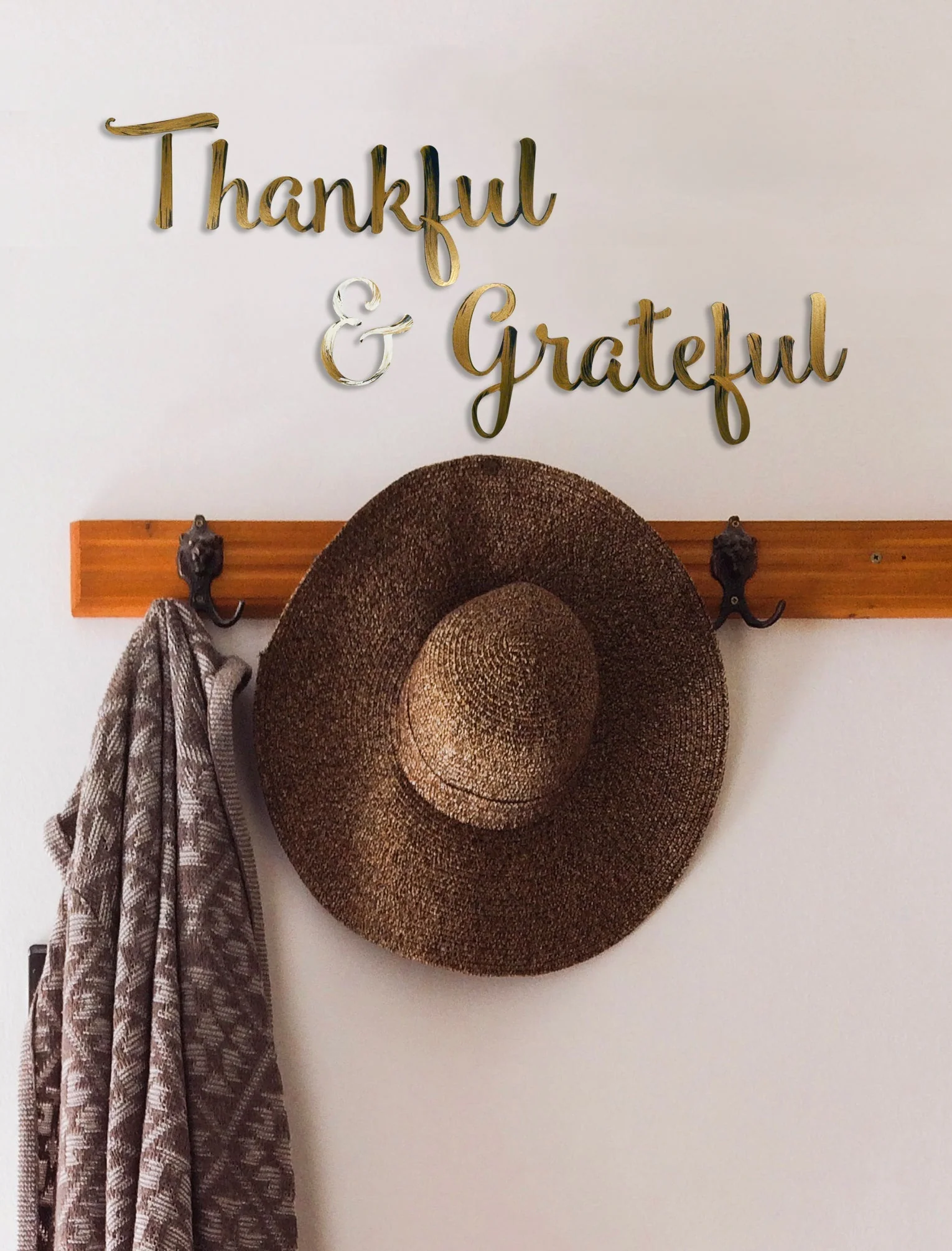 Thankful & Grateful Hand Painted Wall Decor
