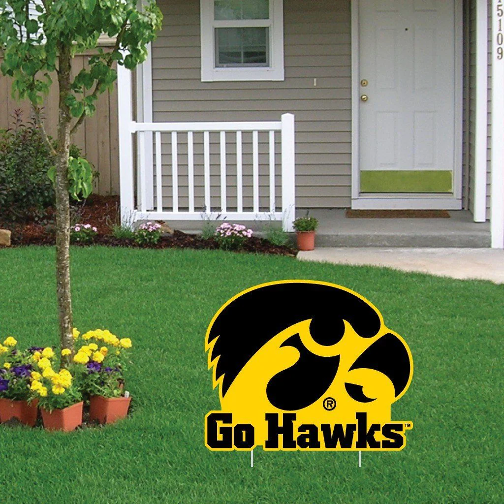 Iowa Hawkeyes 2'x3' Giant Holiday Greeting Card & Yard Sign - Image 5